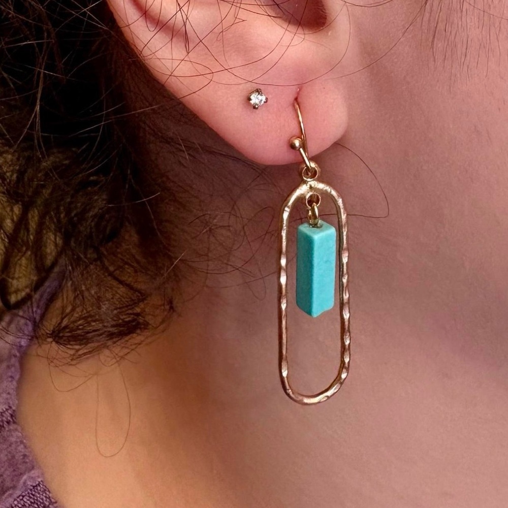 Elegant Gold and Turquoise Earrings